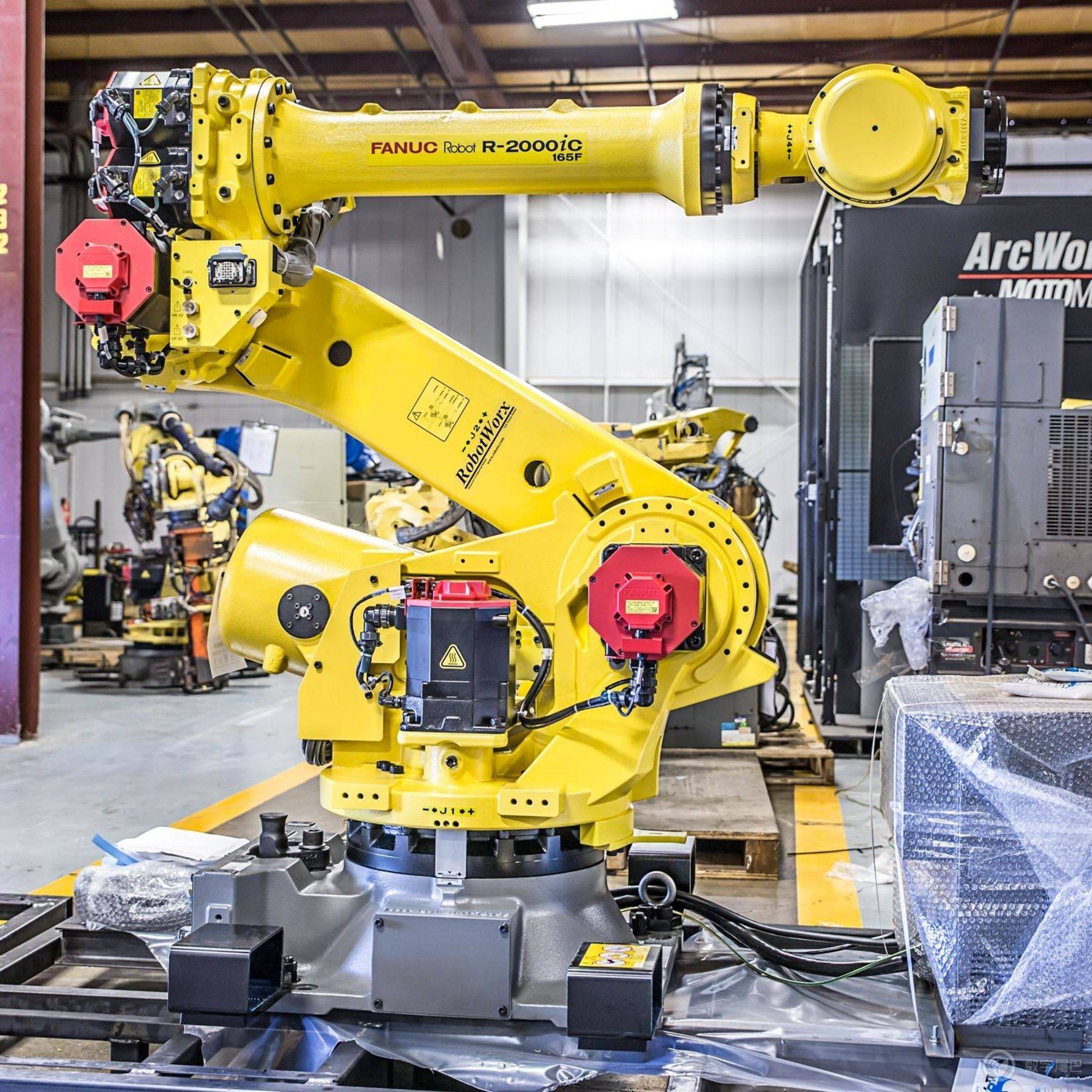 日本Fanuc R2000ic 工业机器人模型详细开箱